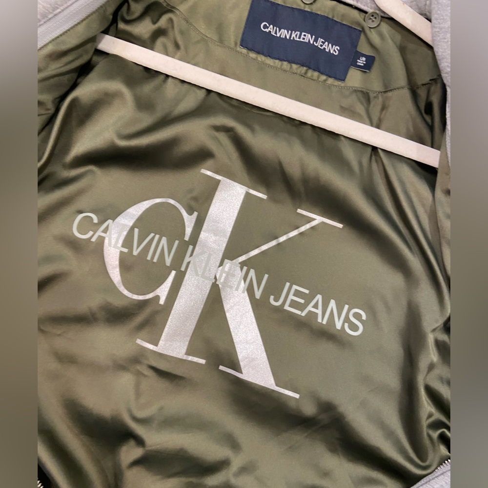Calvin Klein Layered Jeans Jacket 🫒 - Picture 11 of 11